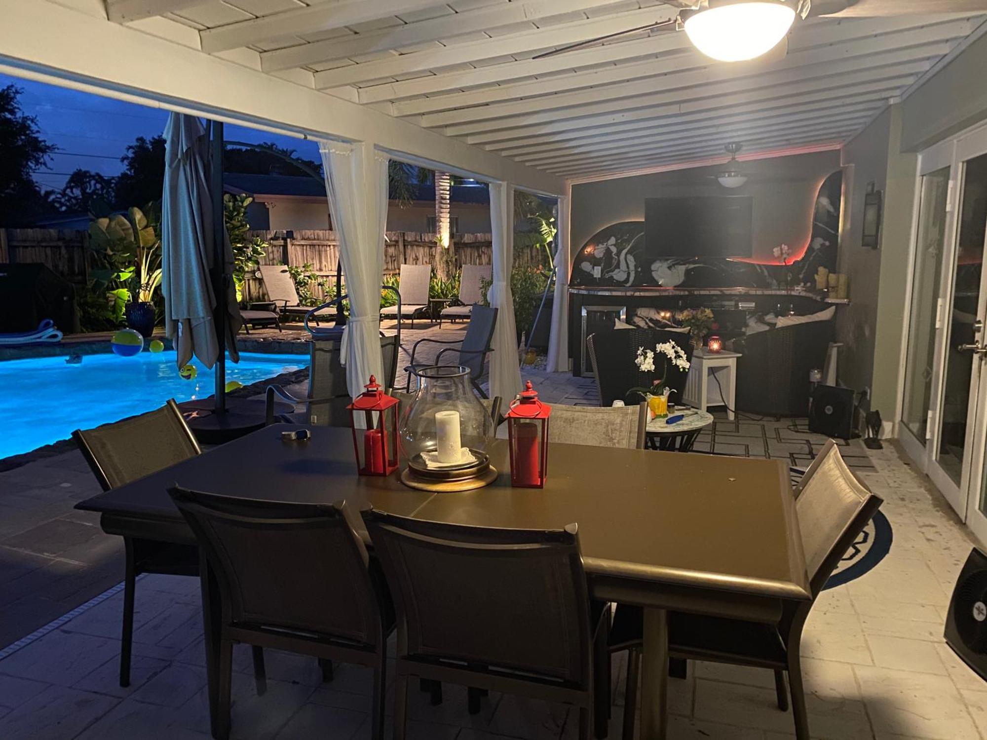 Bed and breakfast Wilton Manors A Mens Oasis Extérieur photo